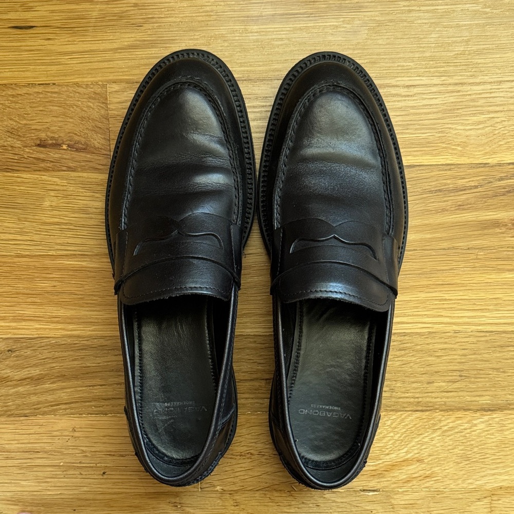 Vagabond Black Loafers